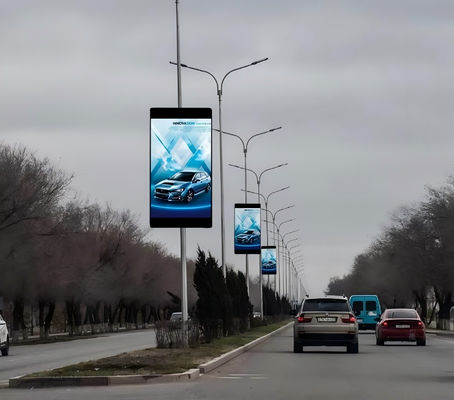Full Color Advertising Wireless Wifi Control P4 Outdoor Street LED Light Pole Display Screen