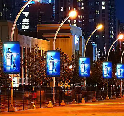 5000cd Outdoor Solar Light Pole Led Display Billboard Customized